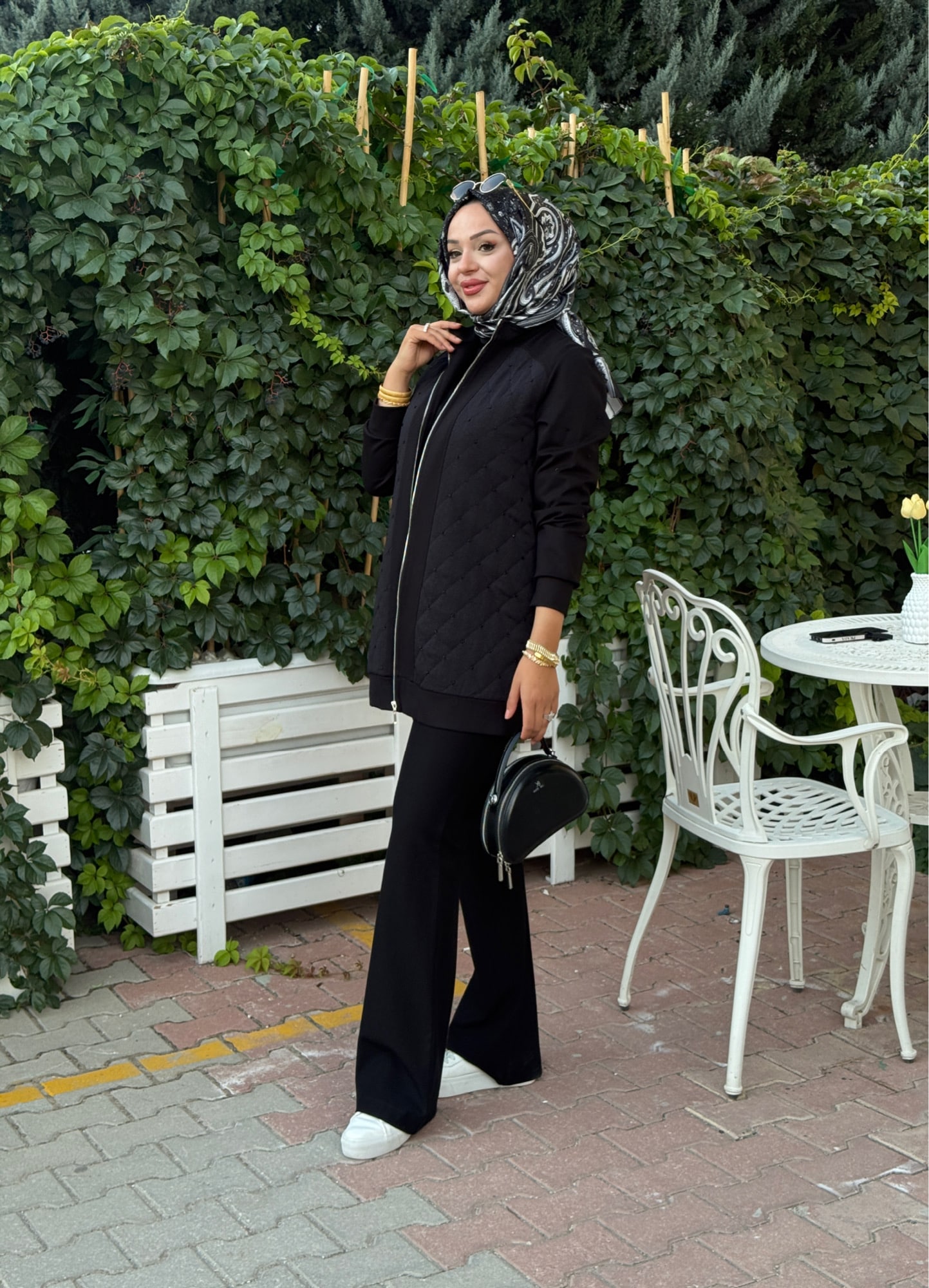 Bm istanbul önü boncuk detayli ceket